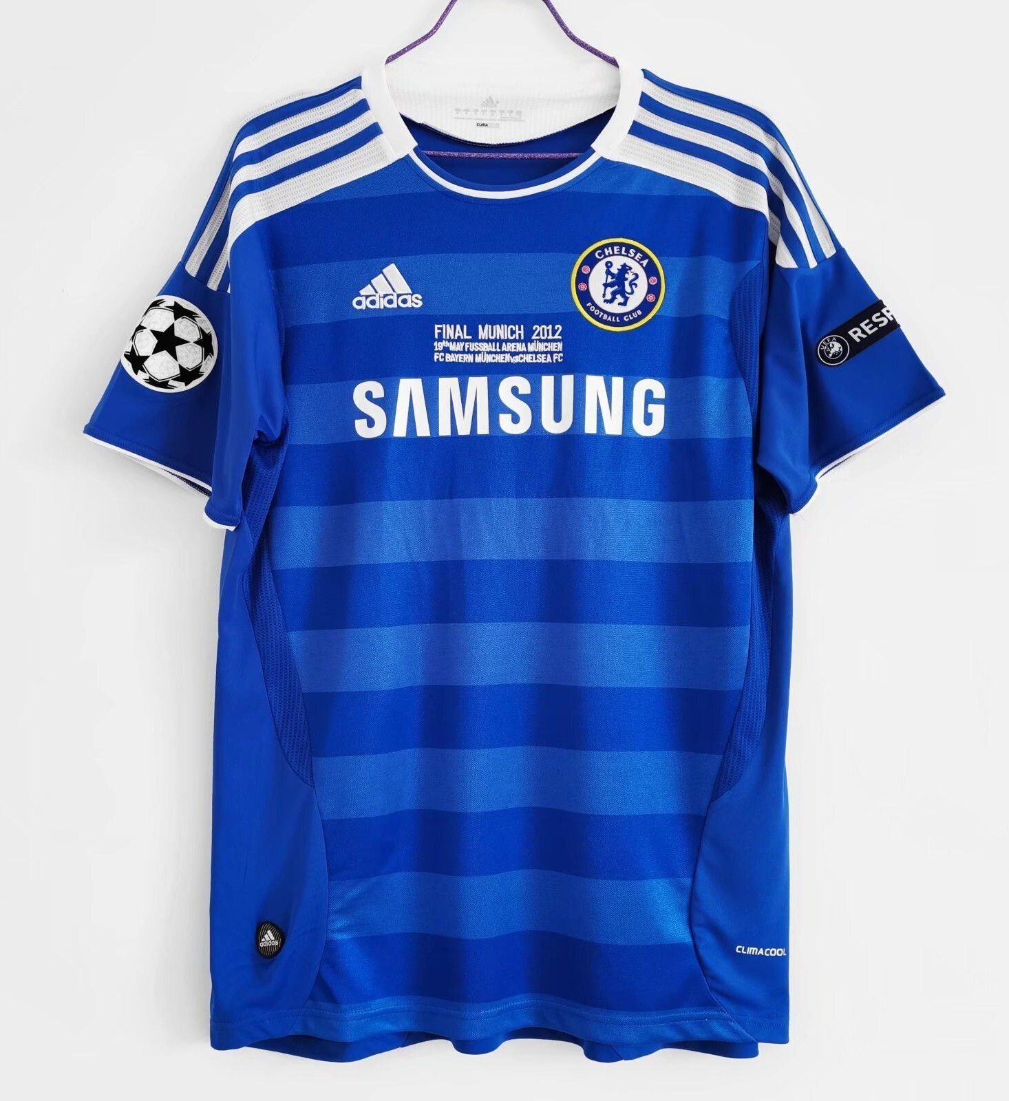 צ'לסי חולצת בית – עונת 2011-12