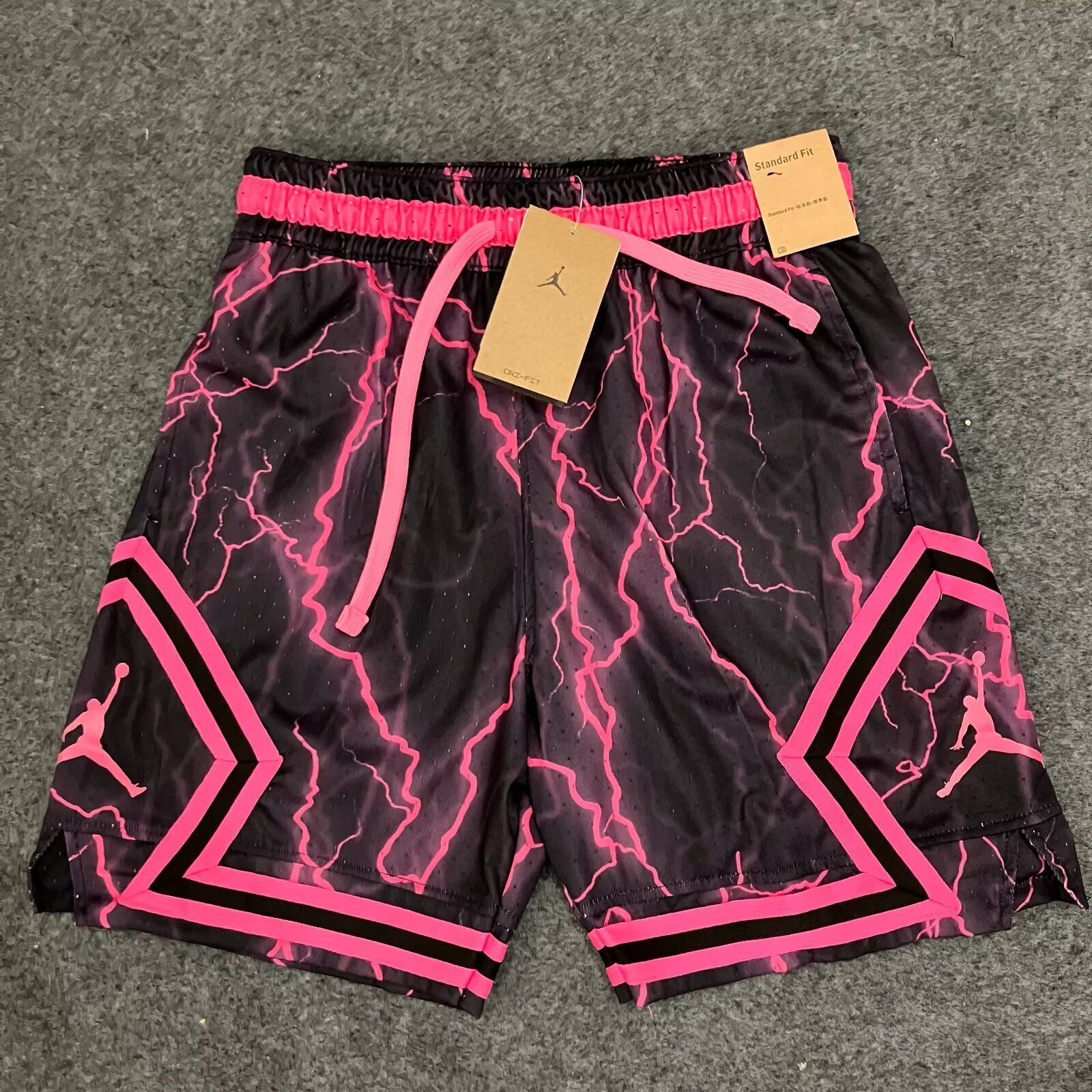 מכנסי ג'ורדן – ורוד-שחור